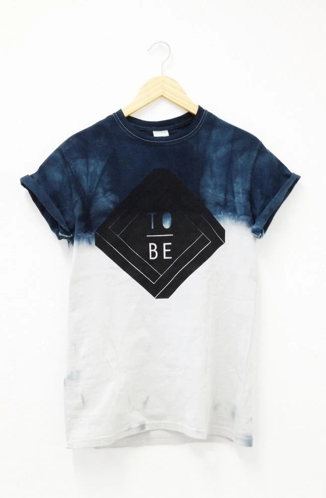 Mens T shirt